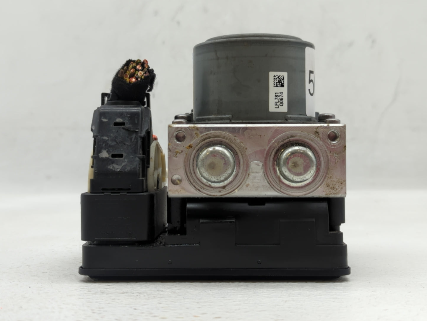 2018-2019 Jeep Renegade ABS Pump Control Module Replacement P/N:52080677 JL3A-12B684-CA, JL3A-12A650-AKA Fits Fits 2018 2019