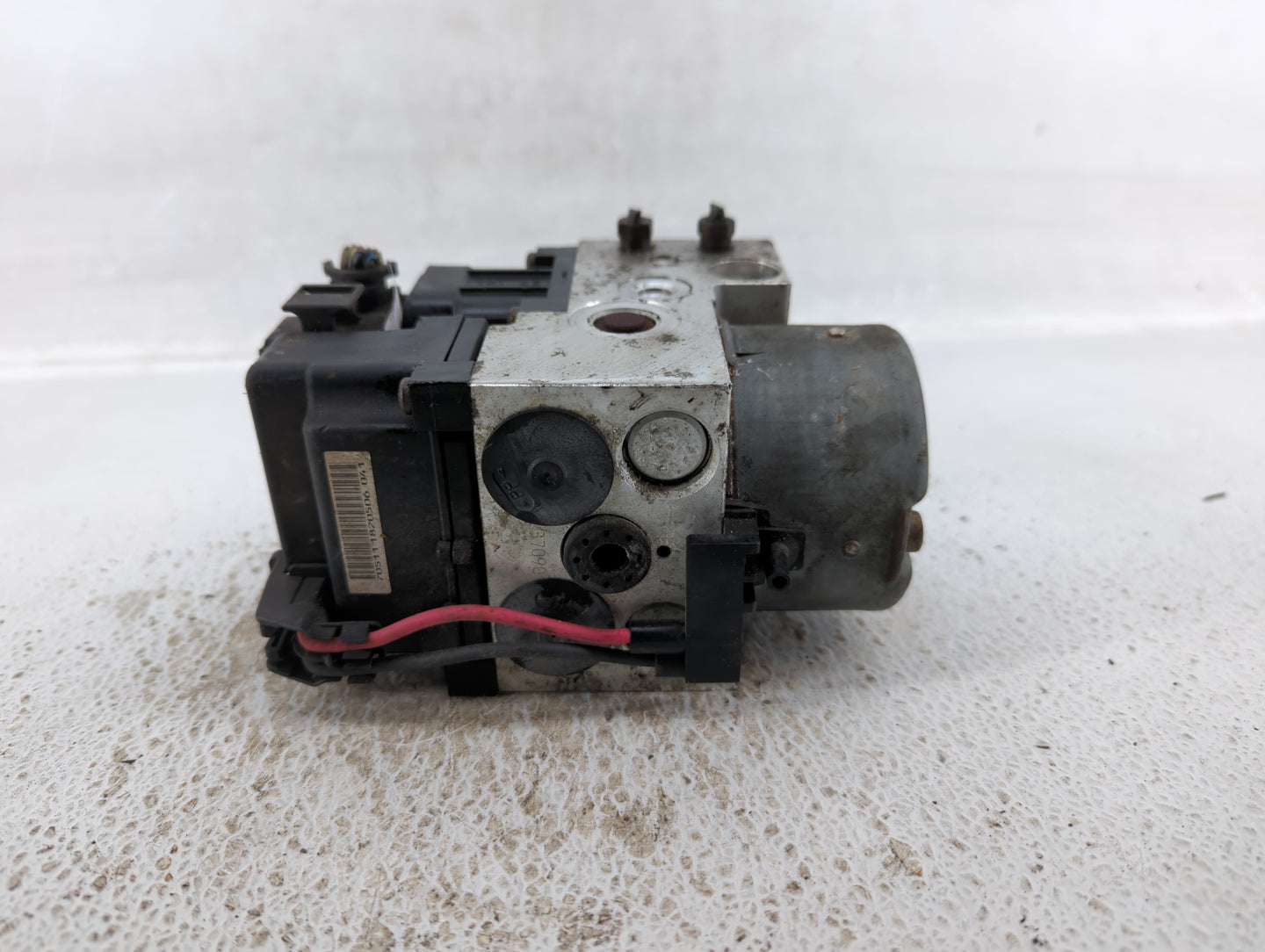 2018-2019 Jeep Renegade ABS Pump Control Module Replacement Fits Fits 2018 2019 OEM Used Auto Parts - Oemusedautoparts1.com