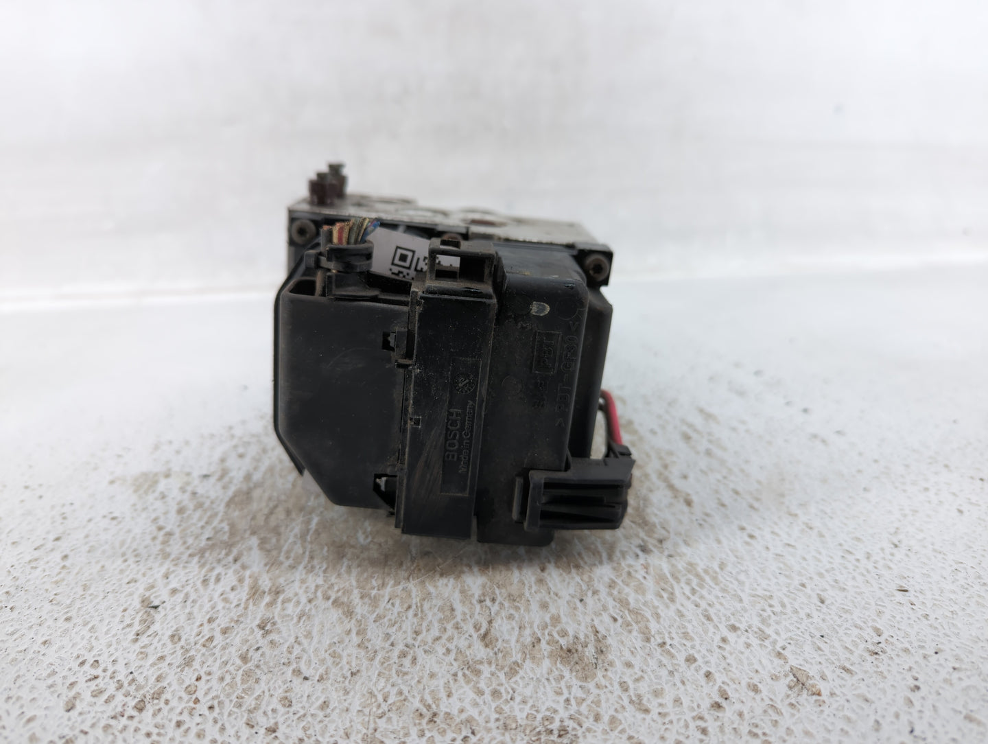 2018-2019 Jeep Renegade ABS Pump Control Module Replacement Fits Fits 2018 2019 OEM Used Auto Parts - Oemusedautoparts1.com