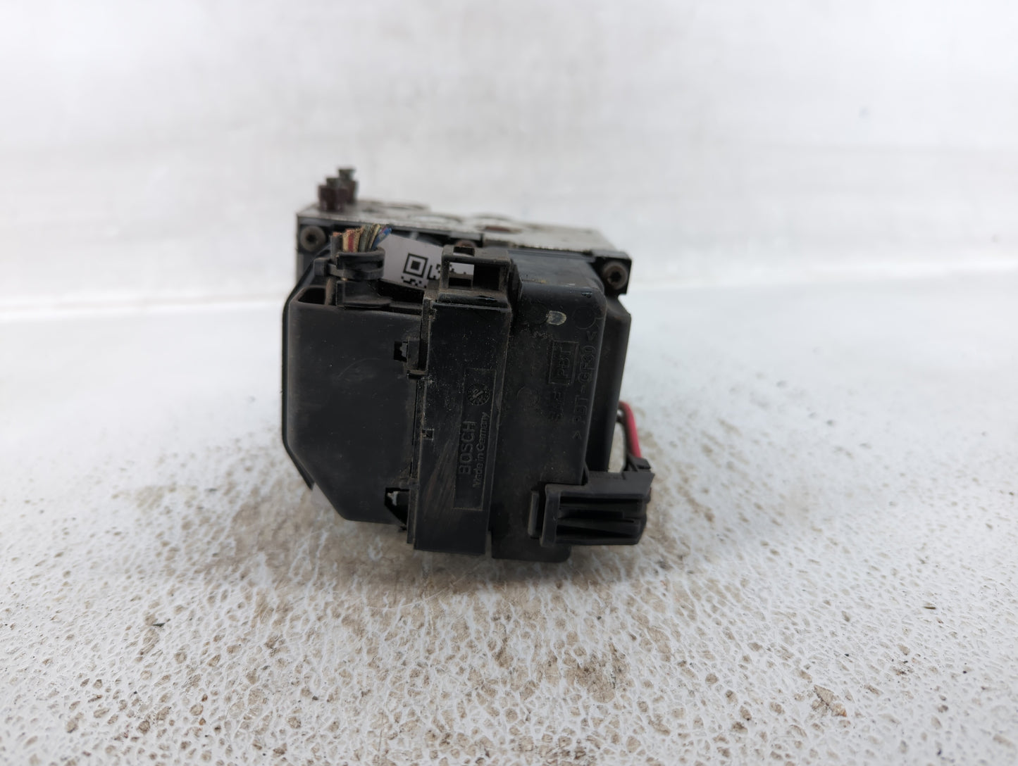 2018-2019 Jeep Renegade ABS Pump Control Module Replacement Fits Fits 2018 2019 OEM Used Auto Parts - Oemusedautoparts1.com