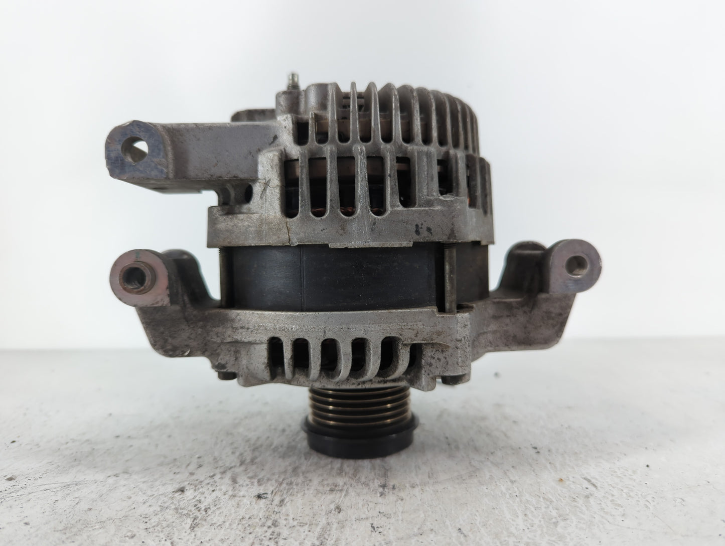 2015-2021 Jeep Renegade Alternator Replacement Generator Charging Assembly Engine OEM P/N:56029624AB Fits OEM Used Auto Part