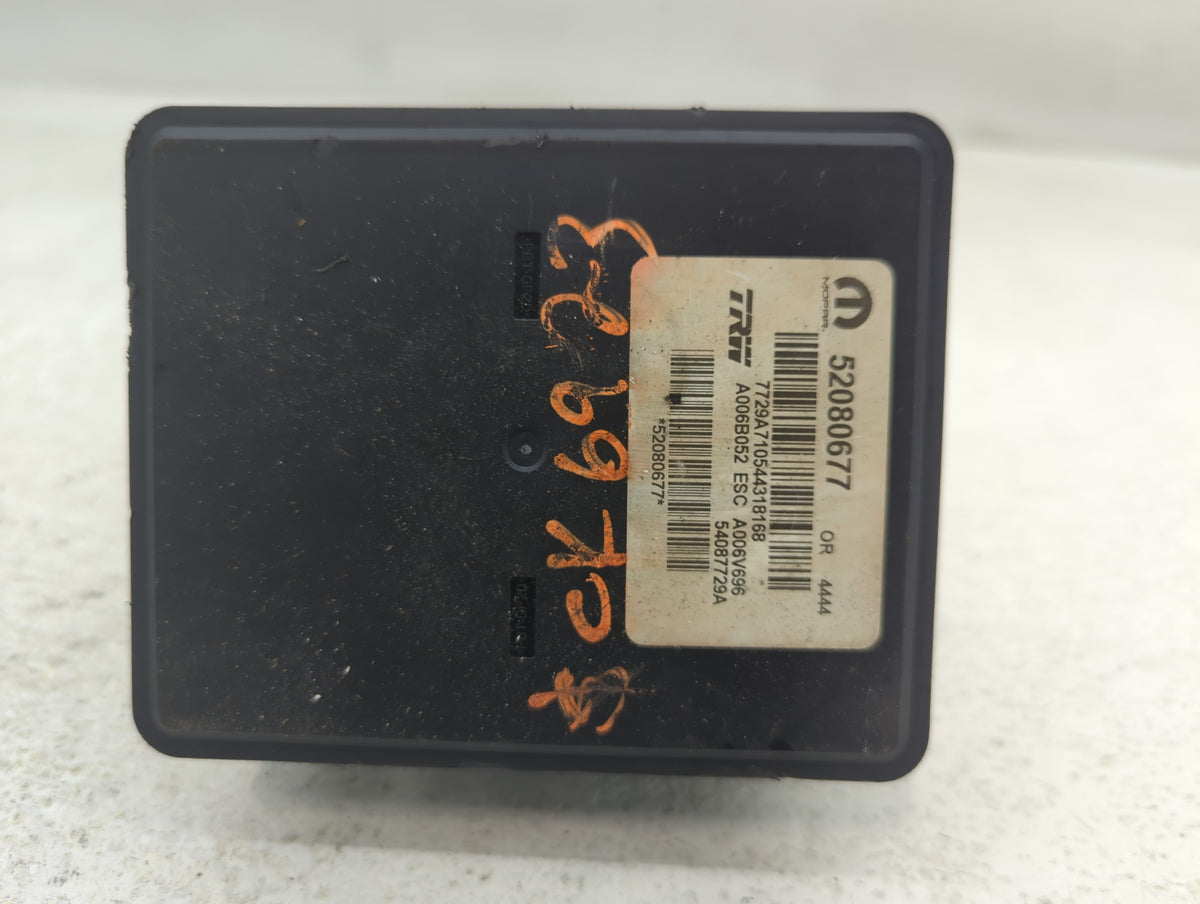 2018-2019 Jeep Renegade Anti-Lock Brake ABS Pump Module Actuator OEM P/N:68139215 Fits Fits 2018 2019 OEM Used Auto Parts - 