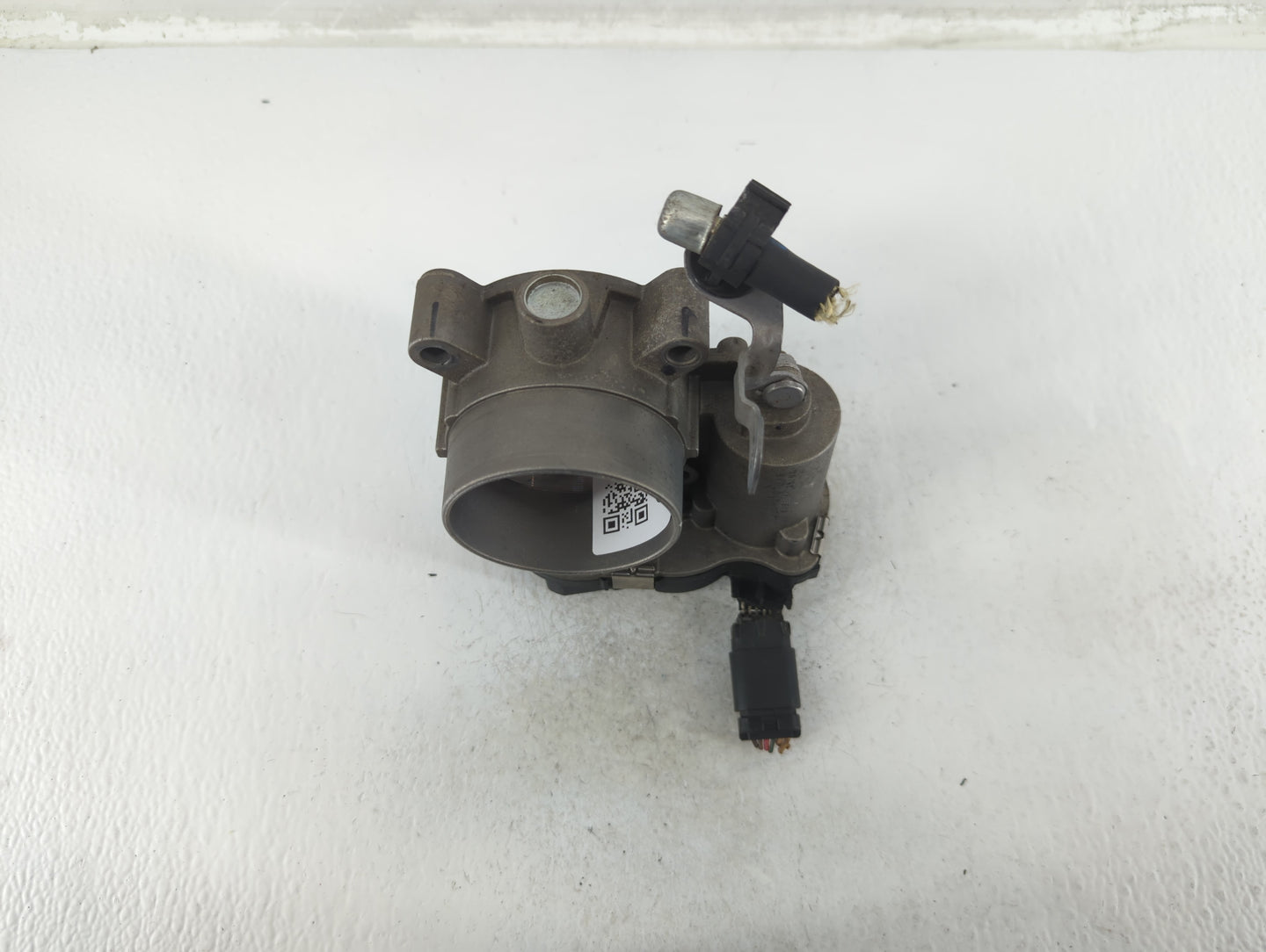 2015-2021 Jeep Renegade Throttle Body P/N:04891970AB Fits Fits 2014 2015 2016 2017 2018 2019 2020 2021 2022 OEM Used Auto Pa