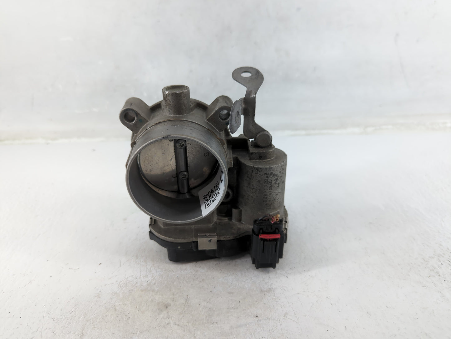 2015-2021 Jeep Renegade Throttle Body P/N:04891970AB Fits Fits 2014 2015 2016 2017 2018 2019 2020 2021 2022 OEM Used Auto Pa