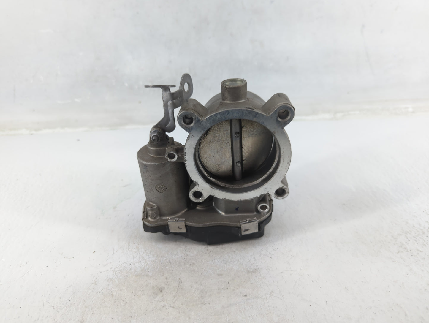 2015-2021 Jeep Renegade Throttle Body P/N:04891970AB Fits Fits 2014 2015 2016 2017 2018 2019 2020 2021 2022 OEM Used Auto Pa