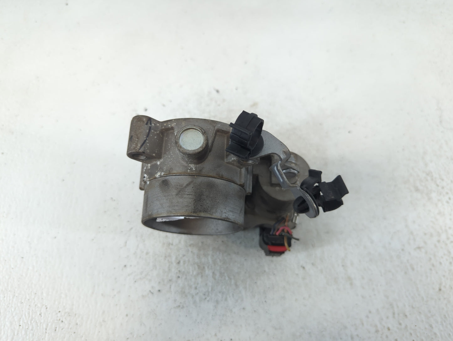 2015-2021 Jeep Renegade Throttle Body P/N:04891970AB Fits Fits 2014 2015 2016 2017 2018 2019 2020 2021 2022 OEM Used Auto Pa