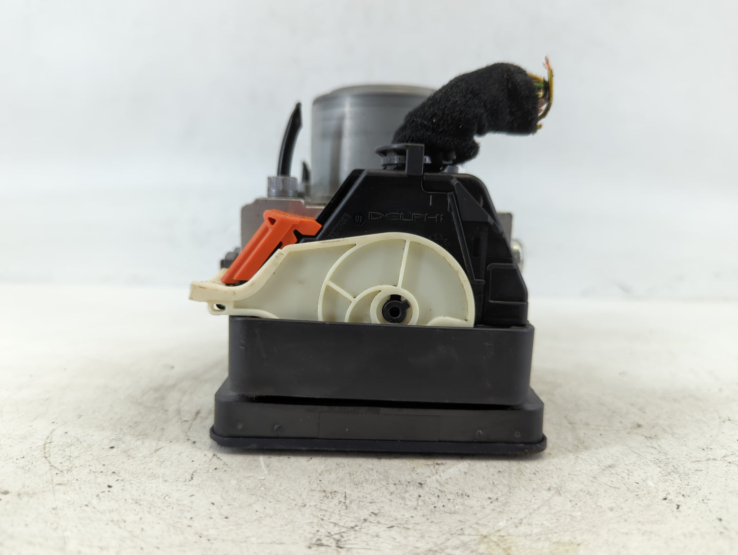 2018-2019 Jeep Renegade ABS Pump Control Module Replacement P/N:52080677 Fits Fits 2018 2019 OEM Used Auto Parts - Oemusedau