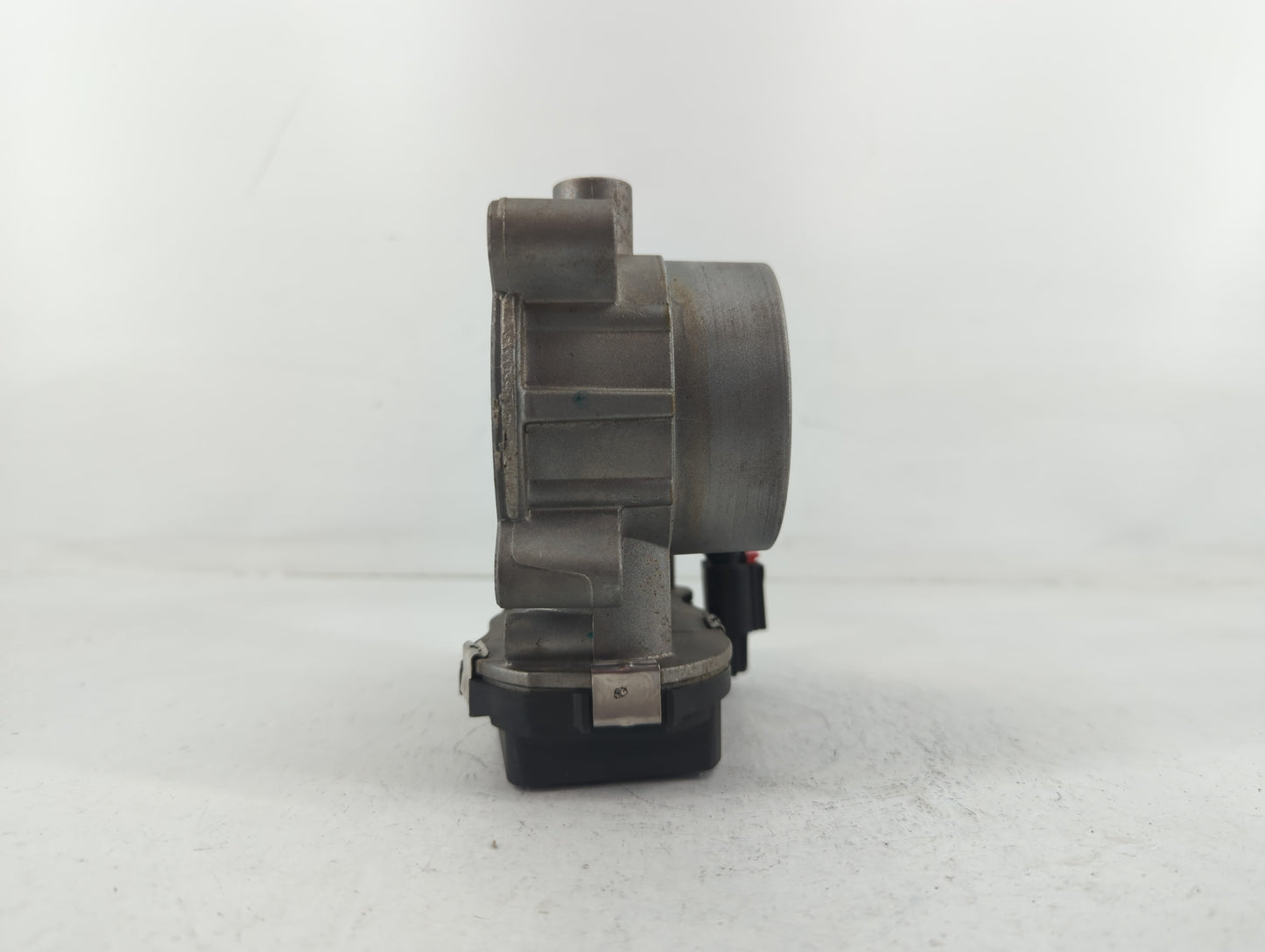 2015-2021 Jeep Renegade Throttle Body P/N:04891970AB Fits Fits 2014 2015 2016 2017 2018 2019 2020 2021 2022 OEM Used Auto Pa