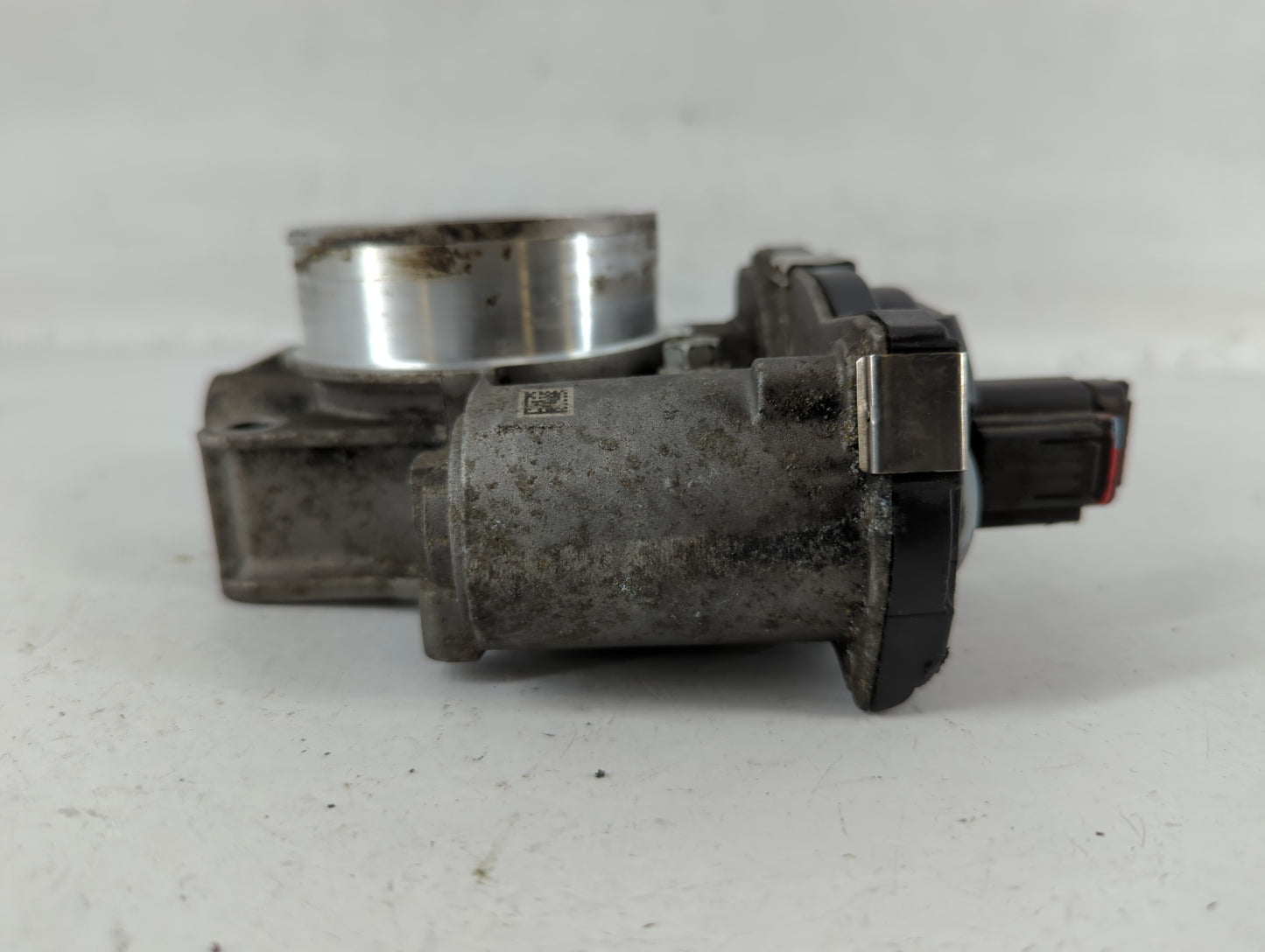 2015-2021 Jeep Renegade Throttle Body P/N:12632101CA Fits Fits 2014 2015 2016 2017 2018 2019 2020 2021 2022 OEM Used Auto Pa