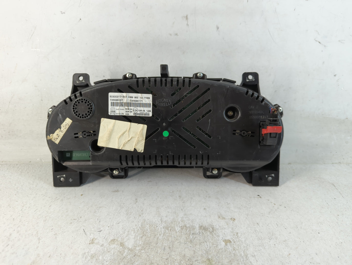 2018 Jeep Renegade Instrument Cluster Speedometer Gauges P/N:735686237 Fits OEM Used Auto Parts - Oemusedautoparts1.com