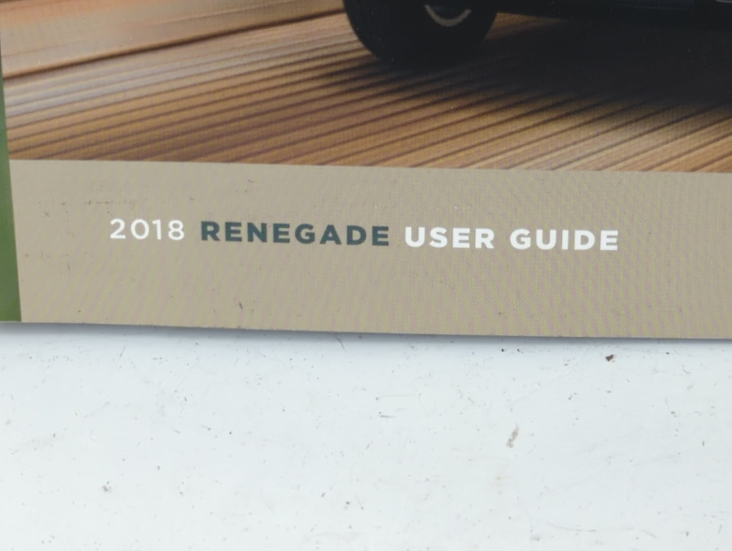 2018 Jeep Renegade Owners Manual Book Guide P/N:18BU-926-AA OEM Used Auto Parts - Oemusedautoparts1.com