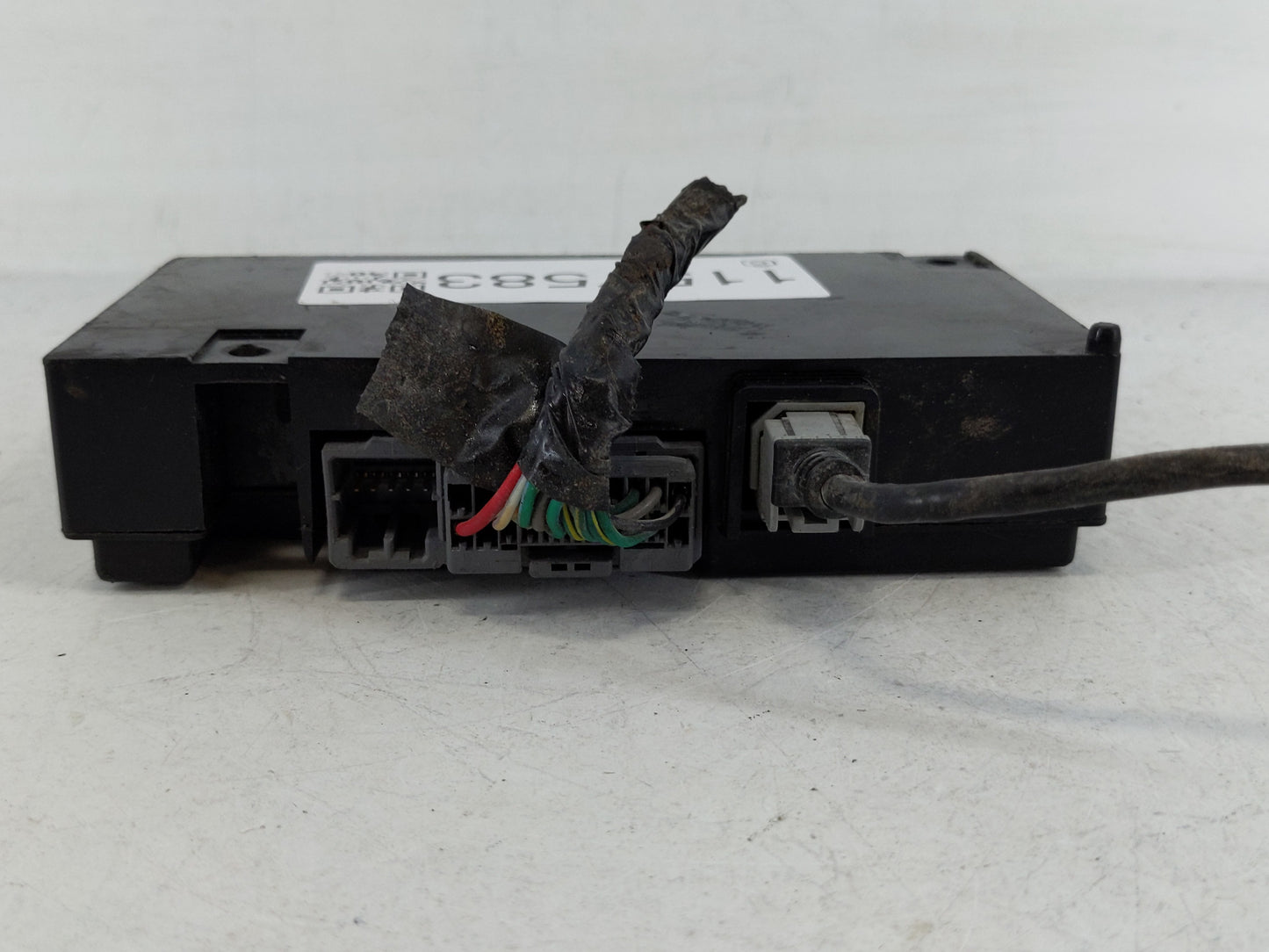 2018-2022 Jeep Wrangler Telematics Control Module 05091960ab - Oemusedautoparts1.com