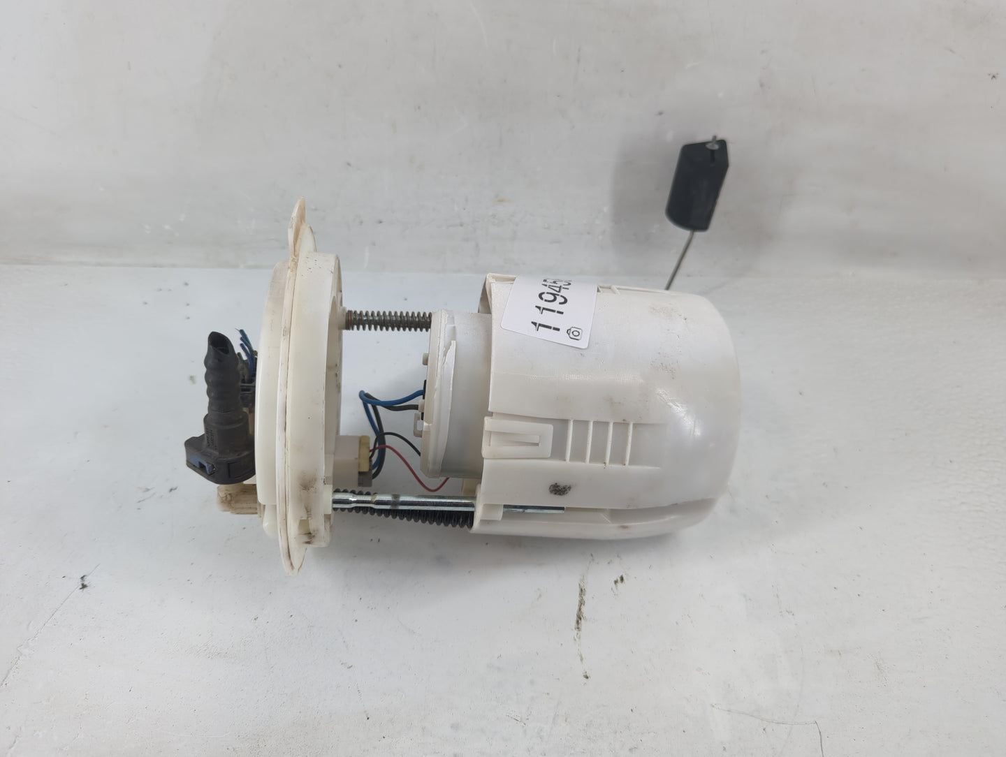 2010-2018 Jeep Wrangler Electrical Gas Fuel Pump Assembly - Oemusedautoparts1.com