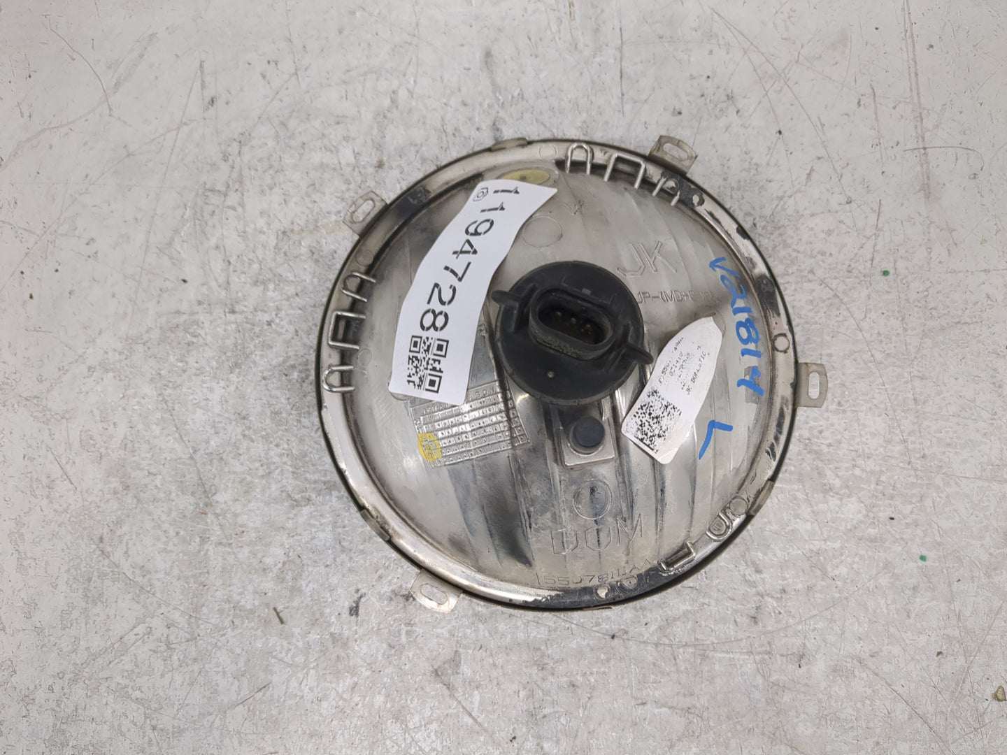 2018-2022 Jeep Wrangler Driver Left Oem Front Light Lamp - Oemusedautoparts1.com