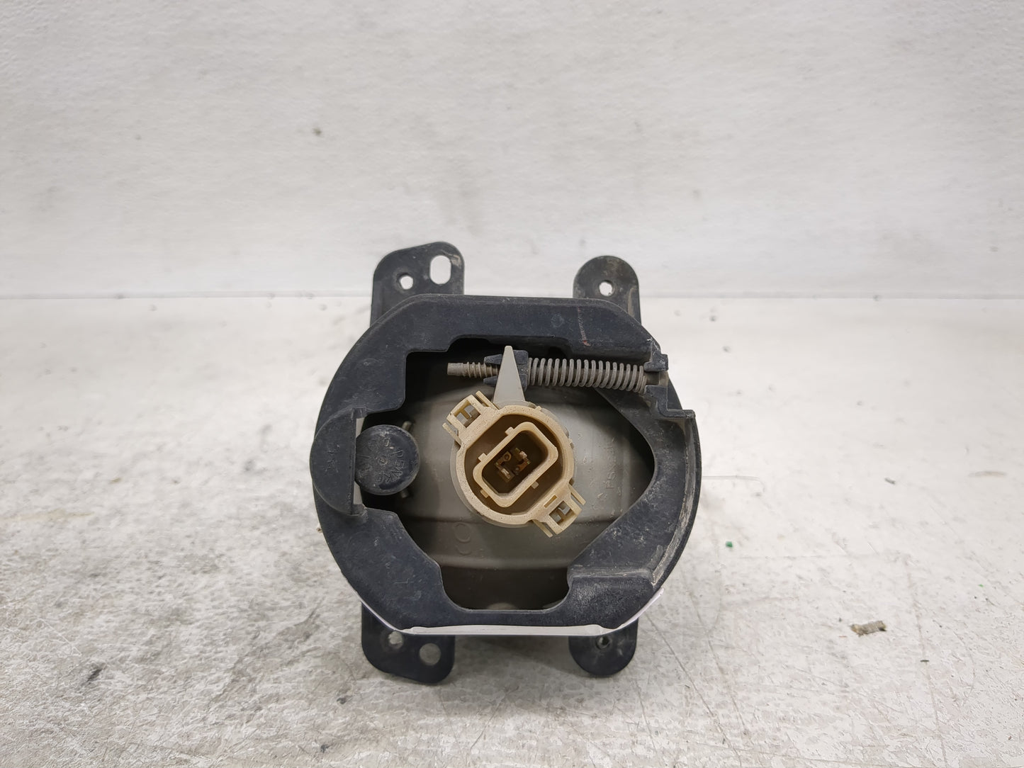 2011-2018 Jeep Wrangler Driver Left Oem Front Light Lamp - Oemusedautoparts1.com