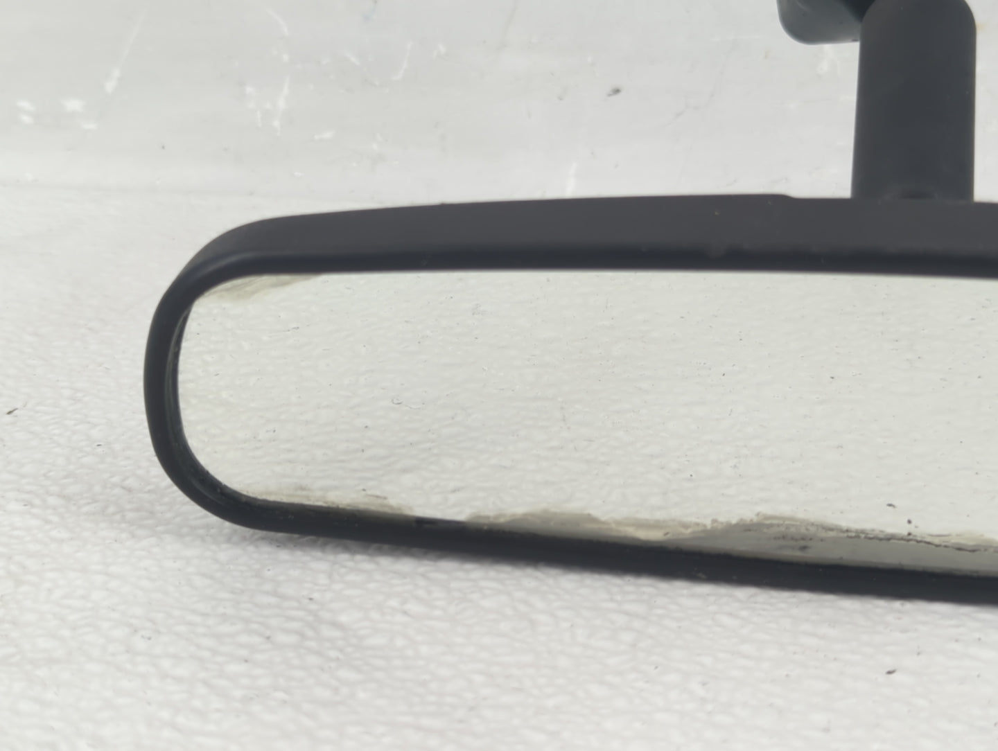 2018 Jeep Wrangler Interior Rear View Mirror Replacement OEM P/N:E8011681 Fits OEM Used Auto Parts - Oemusedautoparts1.com