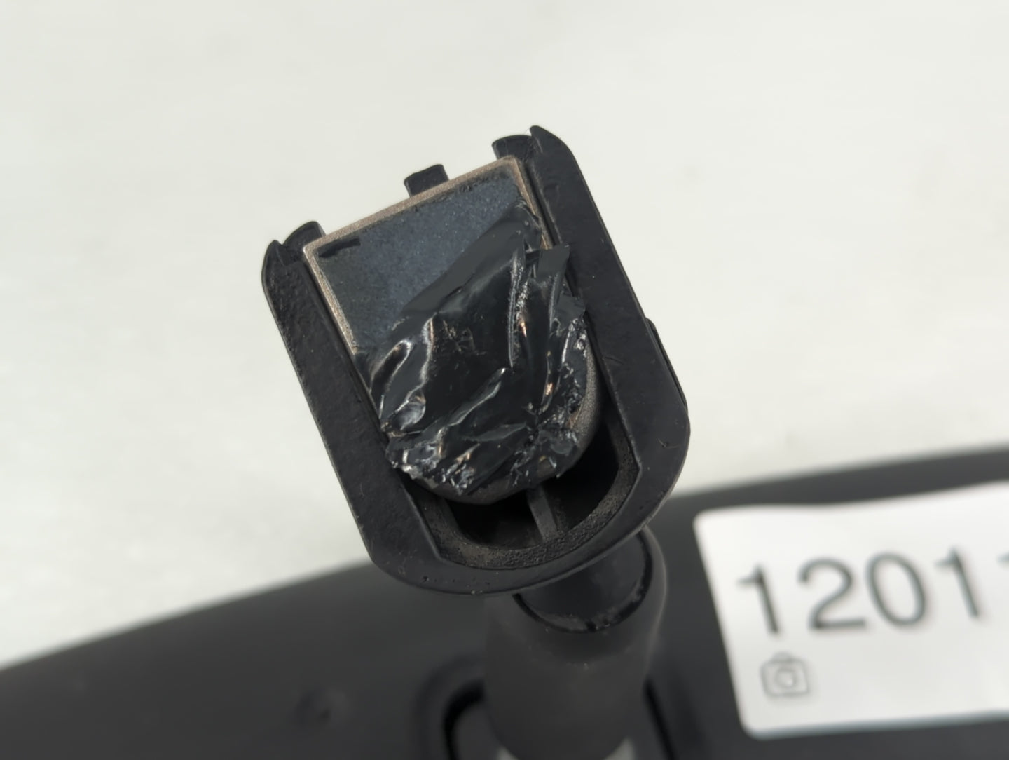 2018 Jeep Wrangler Interior Rear View Mirror Replacement OEM P/N:E8011681 Fits OEM Used Auto Parts - Oemusedautoparts1.com