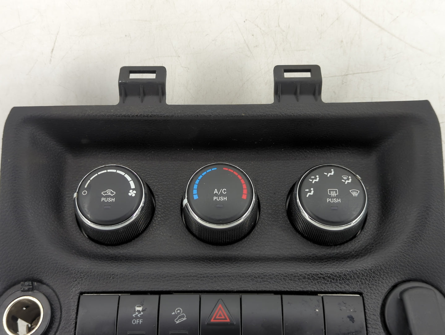 2014-2018 Jeep Wrangler Climate Control Module Temperature AC/Heater Replacement P/N:P68197433AB Fits OEM Used Auto Parts - 