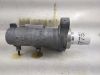 2018-2022 Jeep Wrangler Brake Master Cylinder 1497753 - Oemusedautoparts1.com
