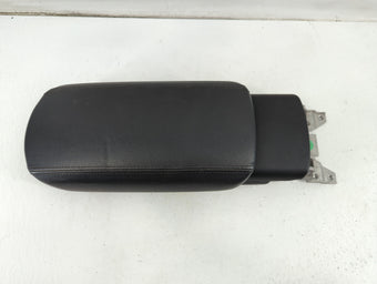 compare product 2014-2018 Kia Forte Center Console Armrest Cover Lid P/N:SM4091 KF G1 Fits Fits 2014 2015 2016 2017 2018 OEM Used Auto Parts