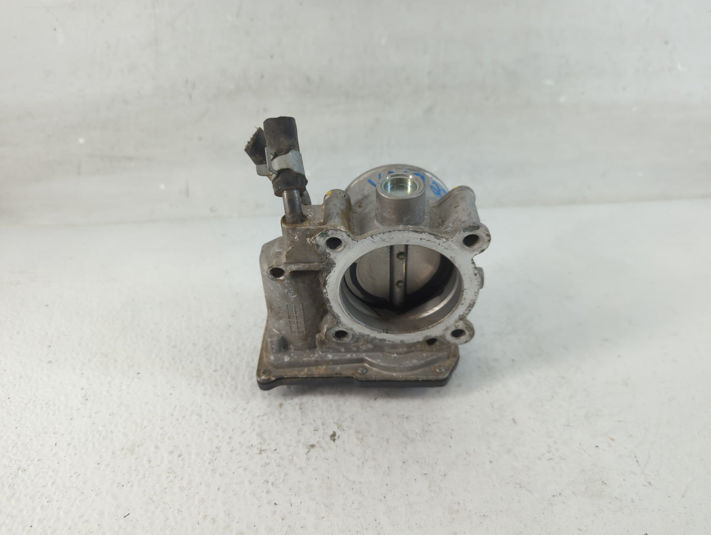 2014-2018 Kia Forte Throttle Body P/N:35100-2E000 Fits Fits 2011 2012 2013 2014 2015 2016 2017 2018 2019 2020 2021 OEM Used 