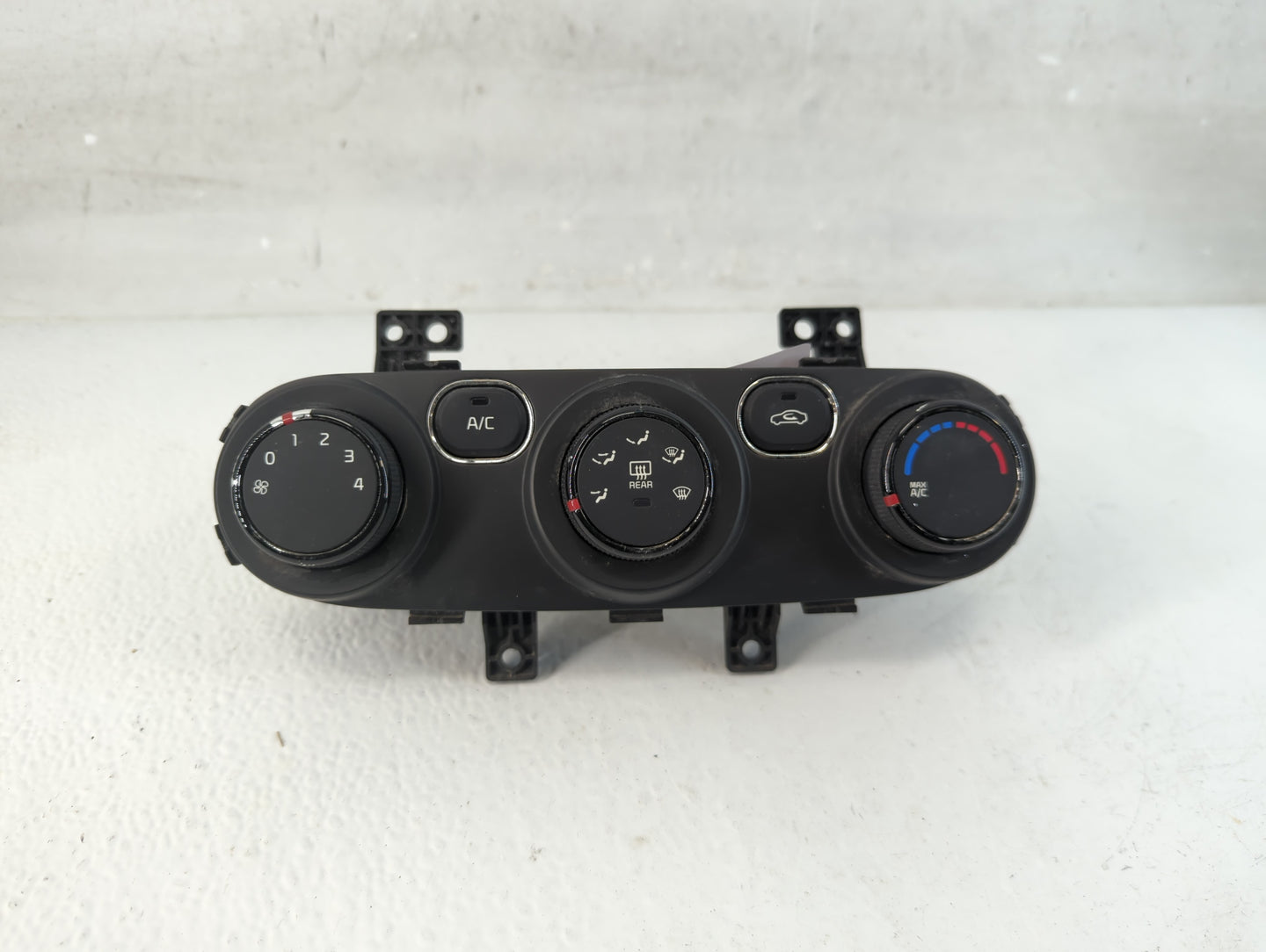 2017-2018 Kia Forte Climate Control Module Temperature AC/Heater Replacement Fits Fits 2017 2018 OEM Used Auto Parts - Oemus