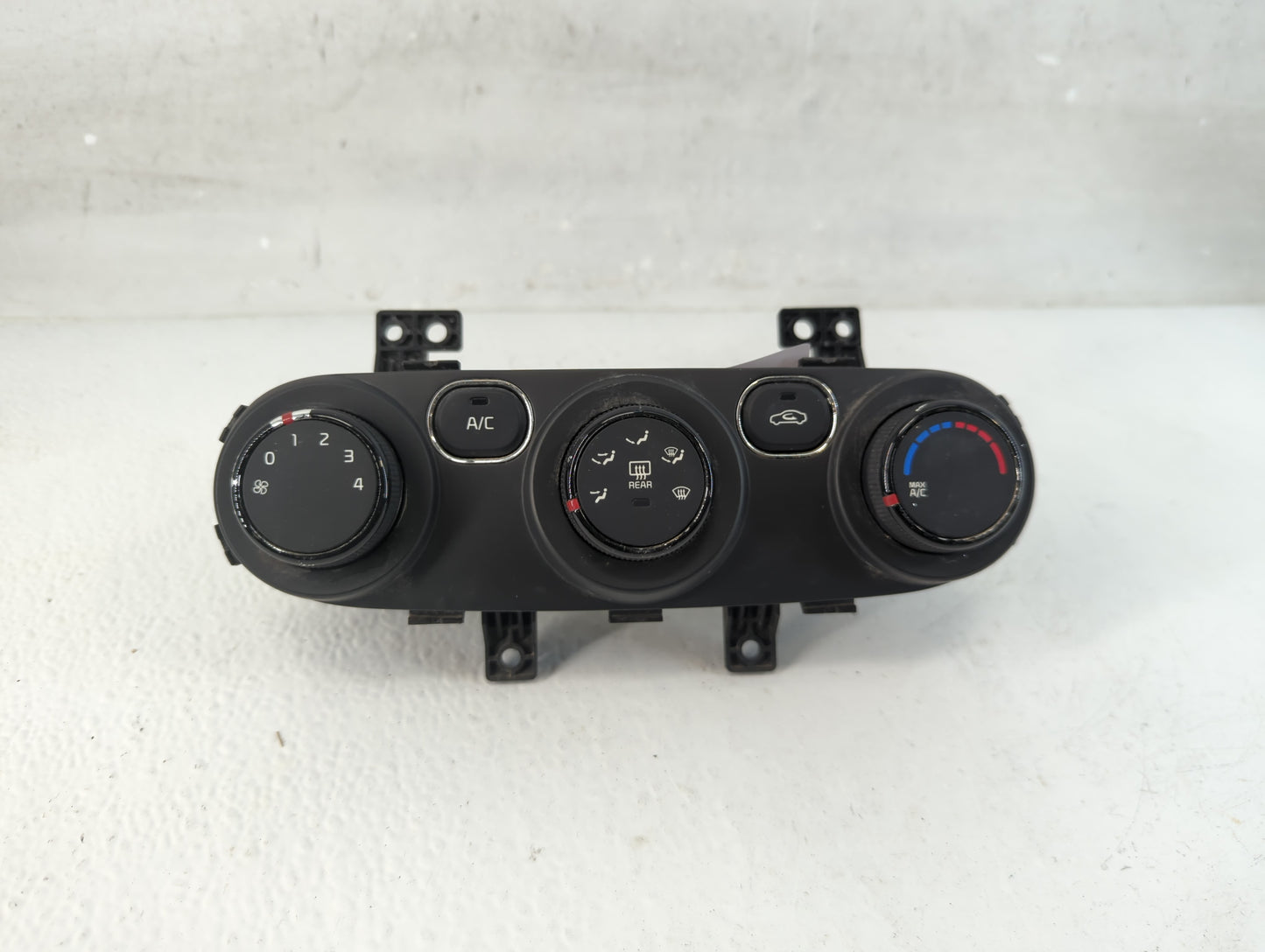 2017-2018 Kia Forte Climate Control Module Temperature AC/Heater Replacement Fits Fits 2017 2018 OEM Used Auto Parts - Oemus