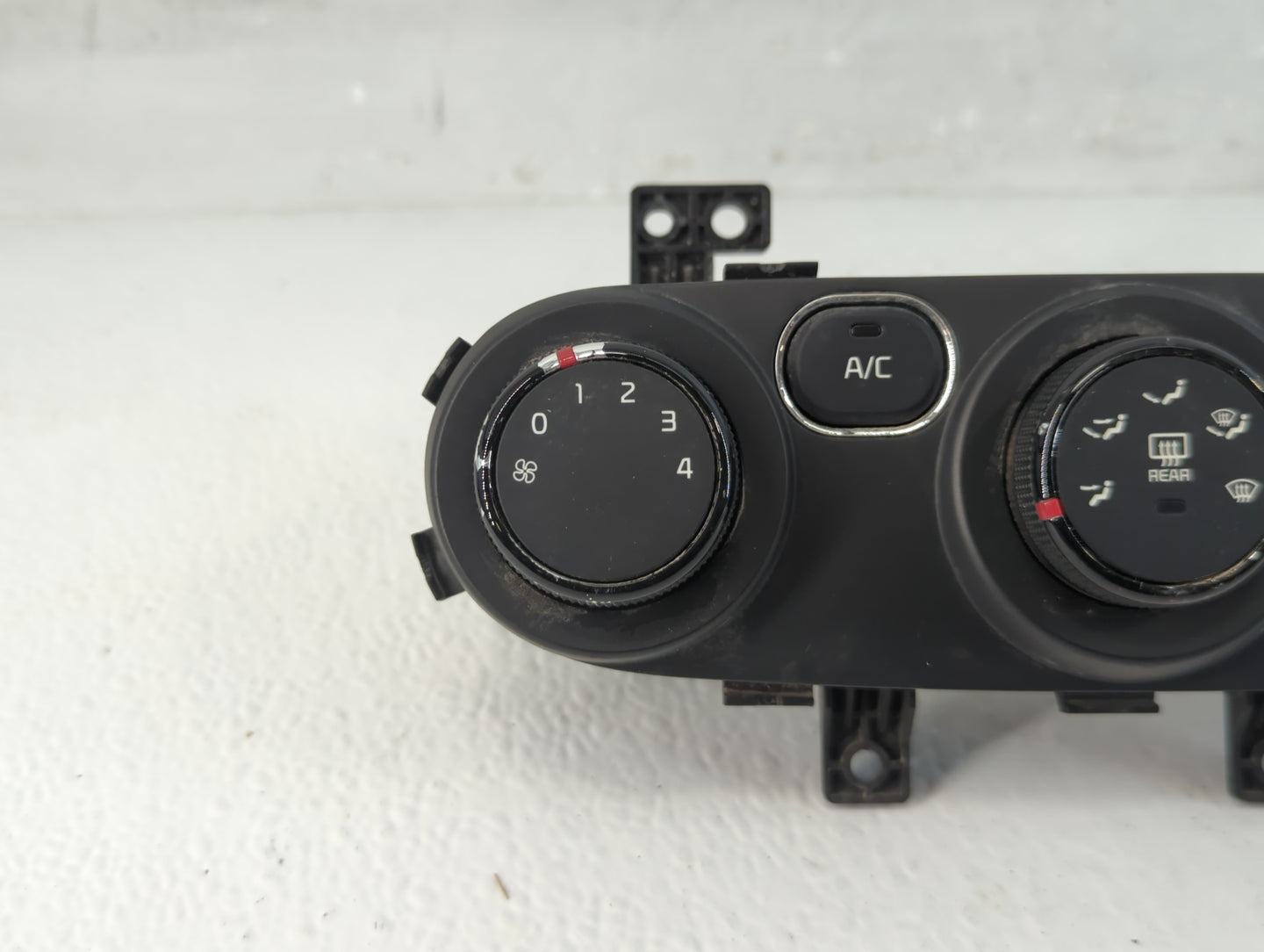 2017-2018 Kia Forte Climate Control Module Temperature AC/Heater Replacement Fits Fits 2017 2018 OEM Used Auto Parts - Oemus