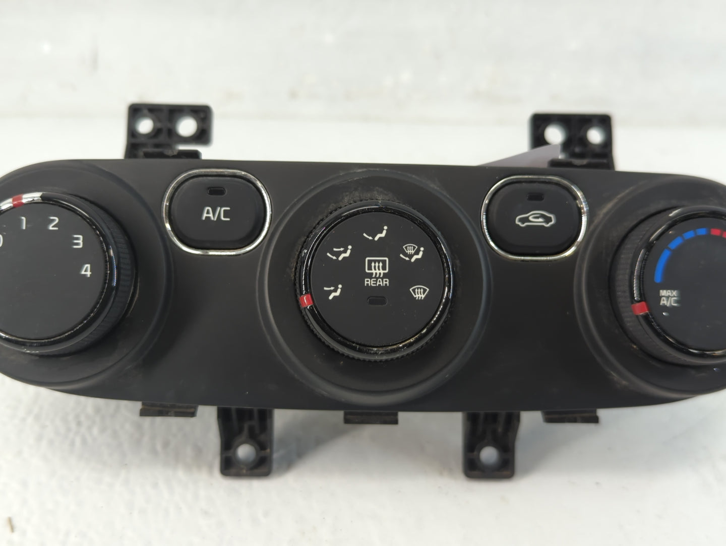 2017-2018 Kia Forte Climate Control Module Temperature AC/Heater Replacement Fits Fits 2017 2018 OEM Used Auto Parts - Oemus