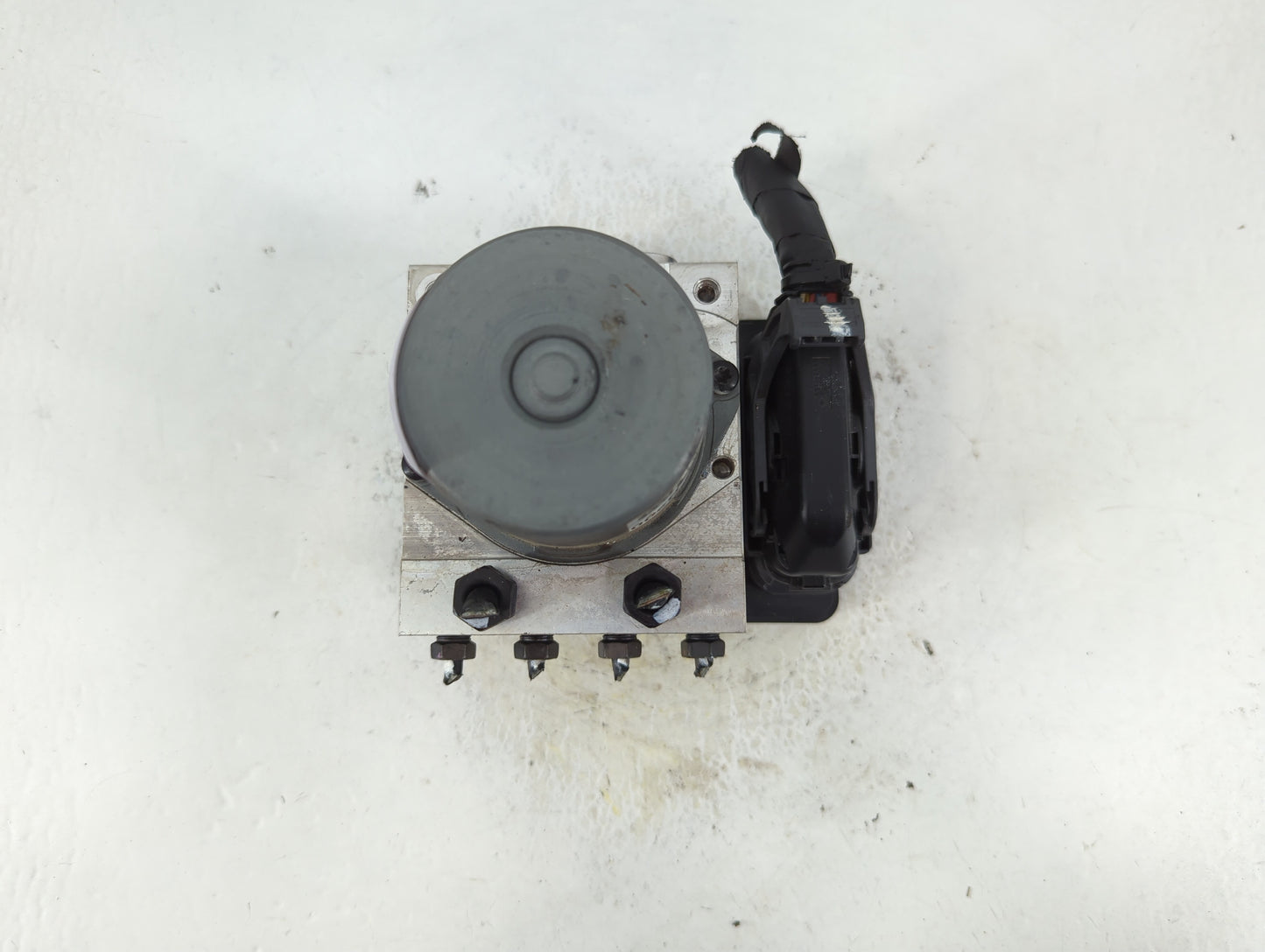 2017-2018 Kia Forte ABS Pump Control Module Replacement P/N:58900-B0200 Fits Fits 2017 2018 OEM Used Auto Parts - Oemusedaut