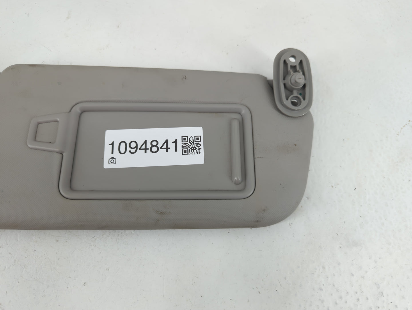 2017-2018 Kia Forte Sun Visor Shade Replacement Passenger Right Mirror Fits Fits 2017 2018 OEM Used Auto Parts - Oemusedauto