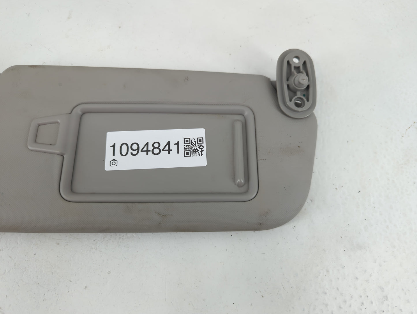 2017-2018 Kia Forte Sun Visor Shade Replacement Passenger Right Mirror Fits Fits 2017 2018 OEM Used Auto Parts - Oemusedauto