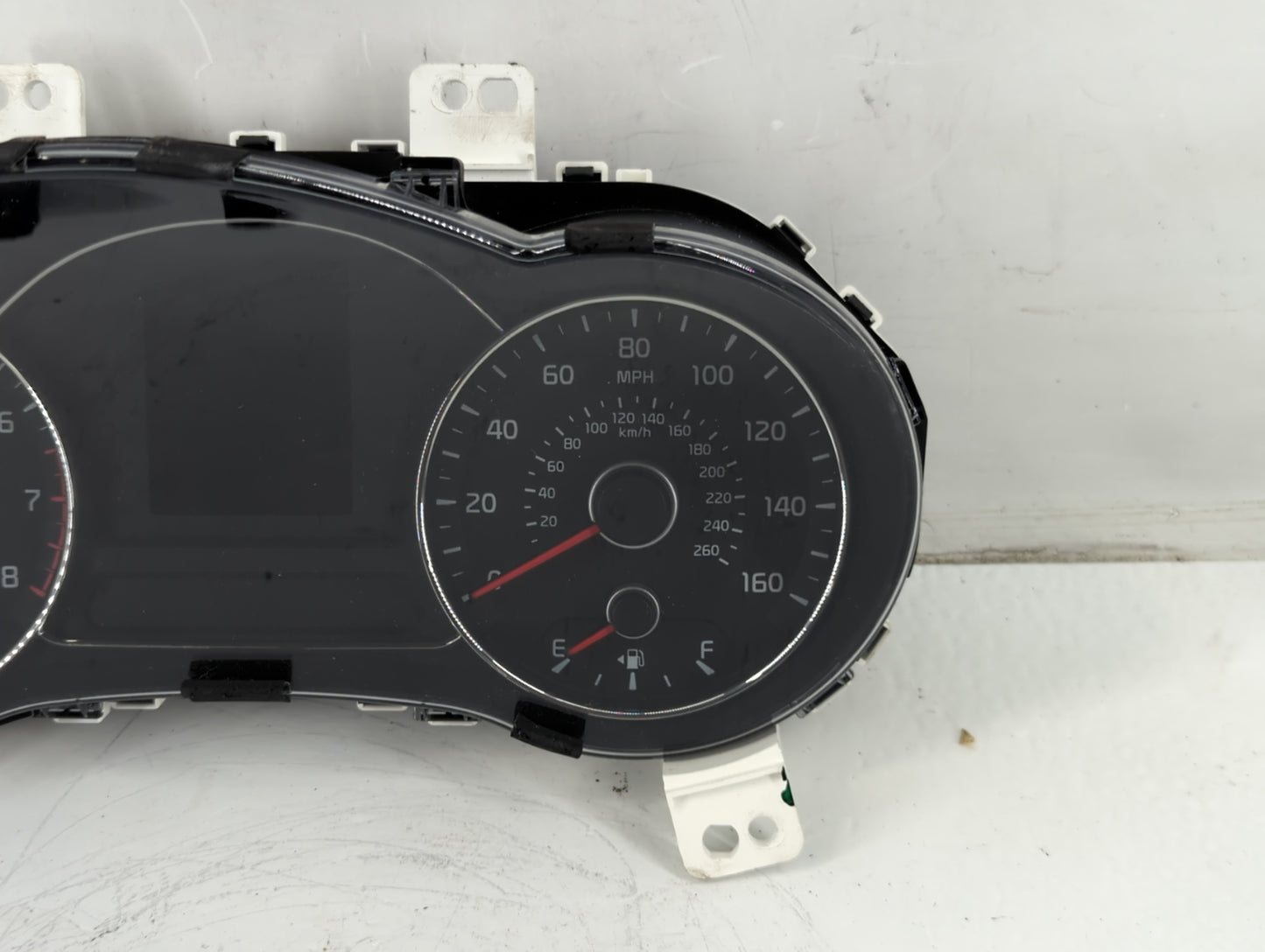 2017-2018 Kia Forte Instrument Cluster Speedometer Gauges P/N:94003-B0301 Miles: Fits Fits 2017 2018 OEM Used Auto Parts - O