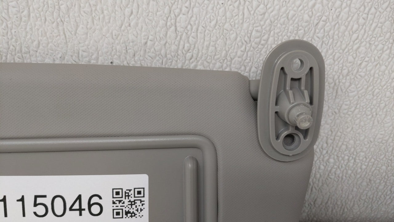 2017-2018 Kia Forte Sun Visor Shade Replacement Passenger Right Mirror Fits Fits 2017 2018 OEM Used Auto Parts - Oemusedauto