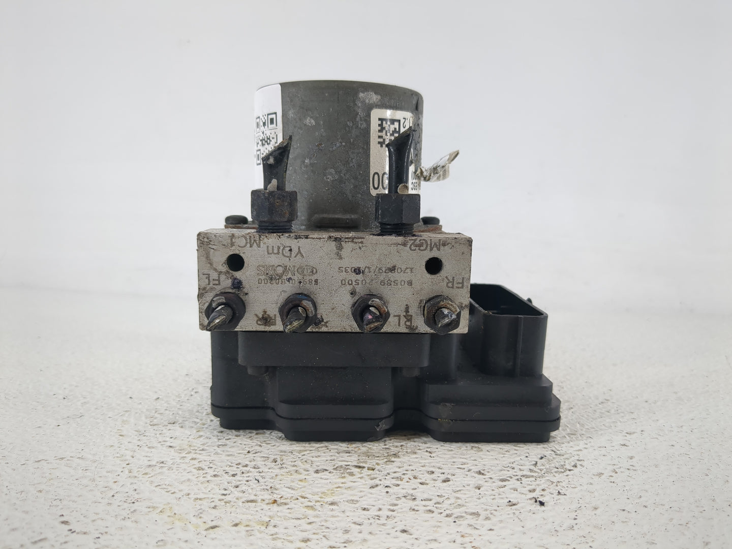 2017-2018 Kia Forte ABS Pump Control Module Replacement P/N:58920-B0200 Fits Fits 2017 2018 OEM Used Auto Parts - Oemusedaut