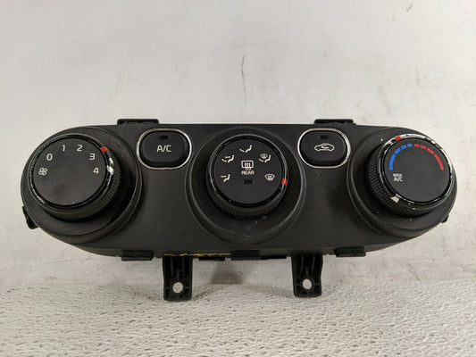 2017-2018 Kia Forte Climate Control Module Temperature AC/Heater Replacement P/N:97250-B0XXX 97250-A7XXX Fits Fits 2017 2018