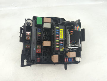 2017-2018 Kia Forte Fusebox Fuse Box Panel Relay Module P/N:91950-3X510 Fits Fits 2017 2018 OEM Used Auto Parts