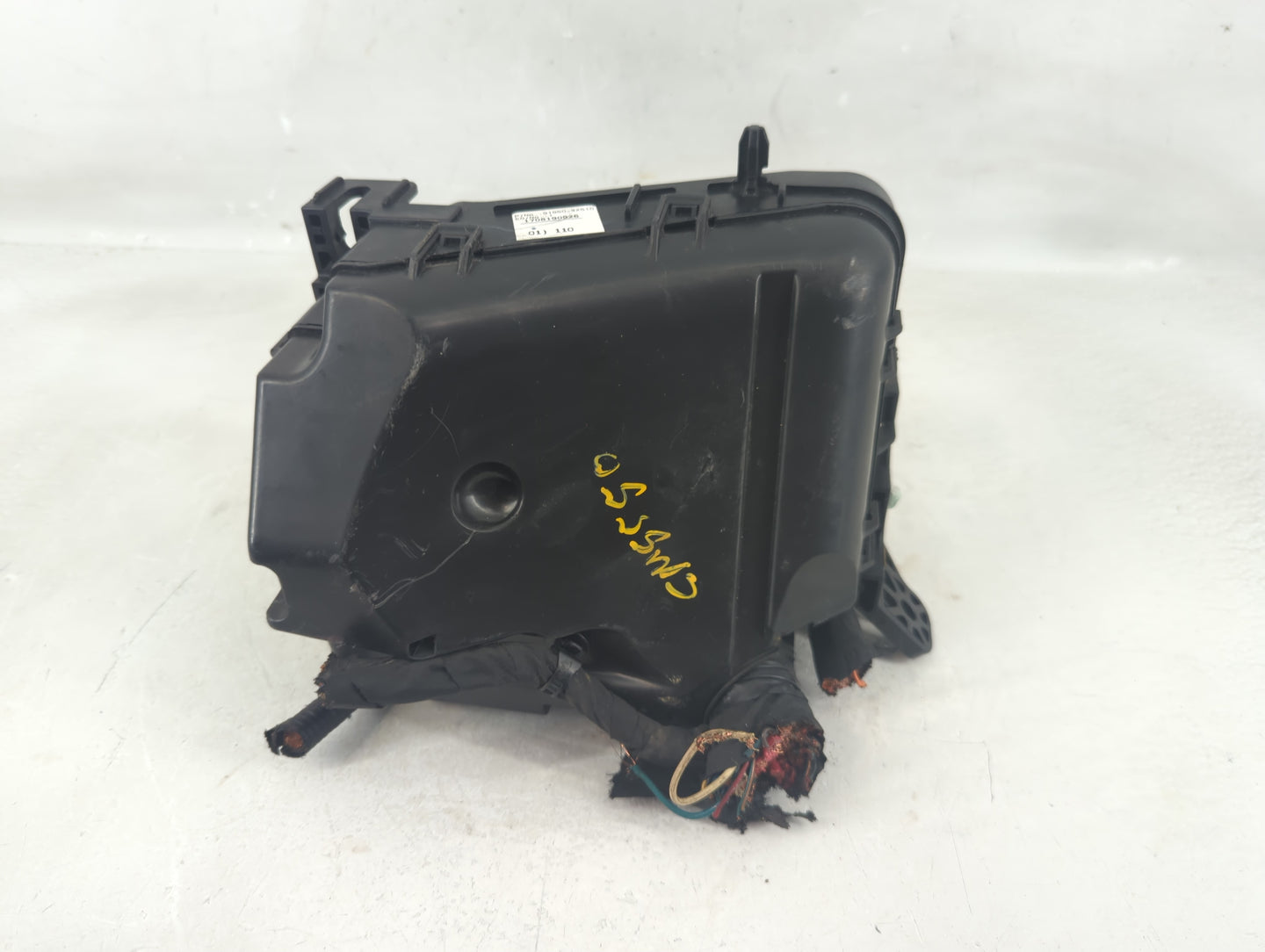 2017-2018 Kia Forte Fusebox Fuse Box Panel Relay Module P/N:91950-3X510 Fits Fits 2017 2018 OEM Used Auto Parts - Oemusedaut