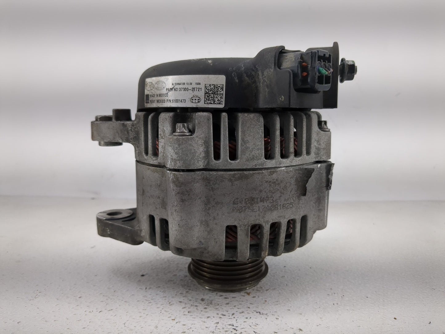 2017-2022 Kia Forte Alternator Replacement Generator Charging Assembly Engine OEM P/N:61001473 37300-2E721 Fits OEM Used Aut