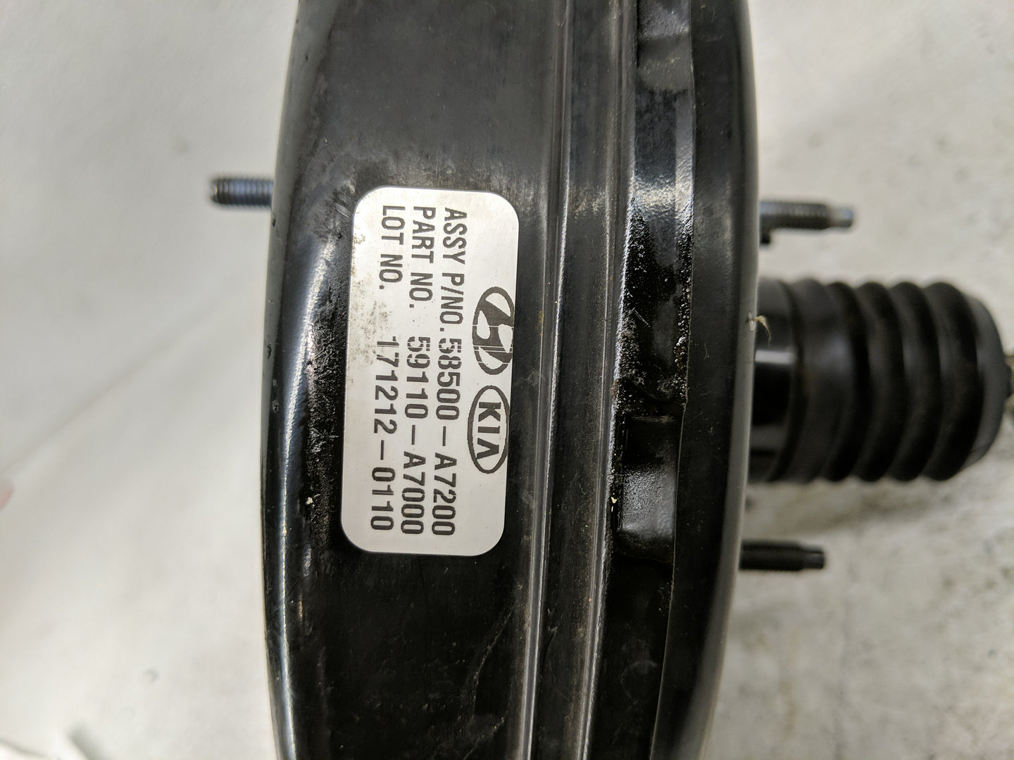 2014-2018 Kia Forte Power Brake Booster Oem - Oemusedautoparts1.com