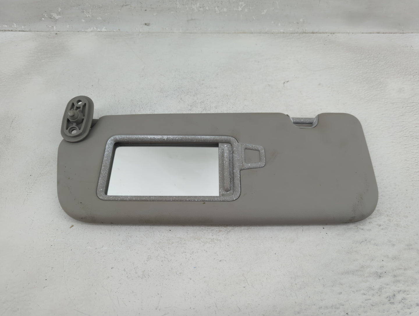 2017-2018 Kia Forte Sun Visor Shade Replacement Driver Left Mirror Fits Fits 2017 2018 OEM Used Auto Parts - Oemusedautopart