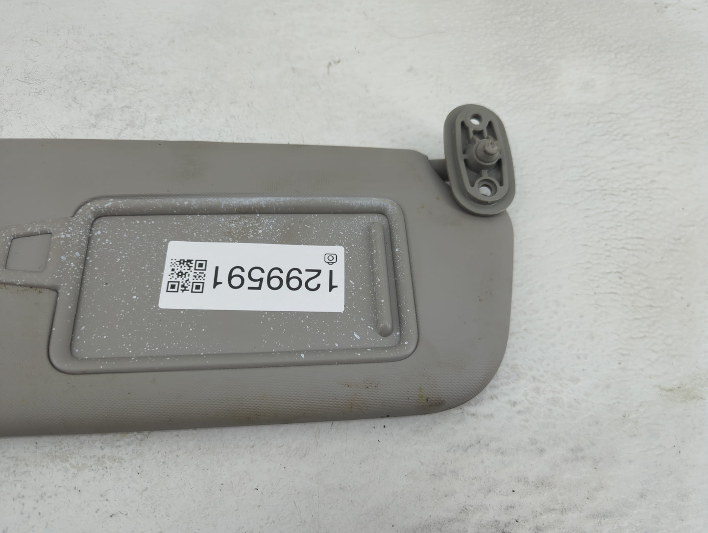 2017-2018 Kia Forte Sun Visor Shade Replacement Passenger Right Mirror Fits Fits 2017 2018 OEM Used Auto Parts - Oemusedauto