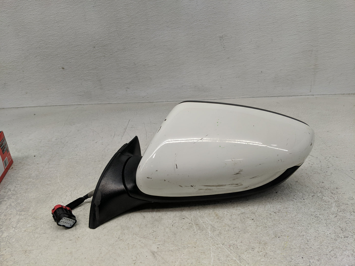 2016-2018 Kia Forte Driver Side View Mirror - Left Door Mirror OEM Used - Oemusedautoparts1.com