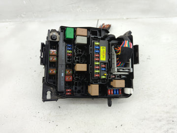 2017-2018 Kia Forte Fusebox Fuse Box Panel Relay Module P/N:91950-3X510 Fits Fits 2017 2018 OEM Used Auto Parts