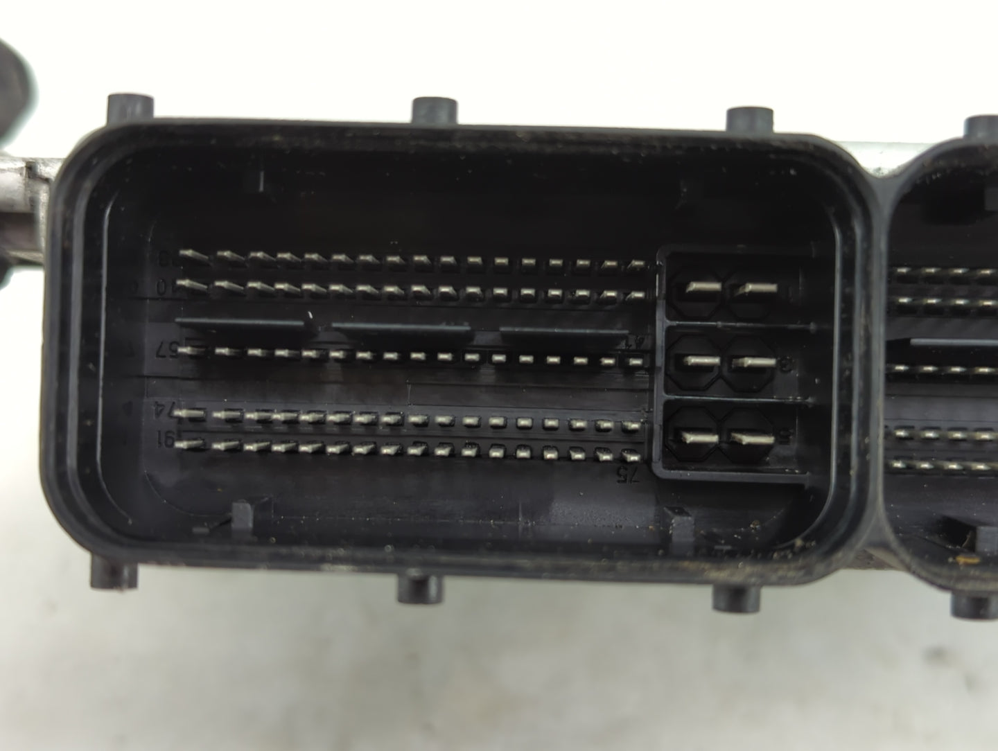 2017-2018 Kia Forte PCM Engine Control Computer ECU ECM PCU OEM P/N:39199-2E029 Fits Fits 2017 2018 OEM Used Auto Parts - Oe