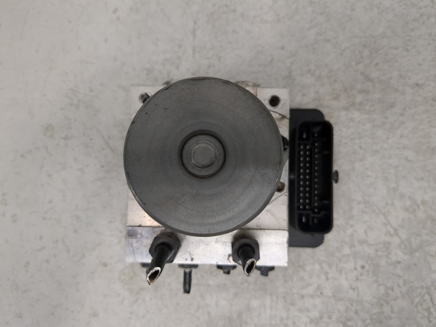 2017-2018 Kia Forte ABS Pump Control Module Replacement P/N:58900-B0200 Fits Fits 2017 2018 OEM Used Auto Parts - Oemusedaut