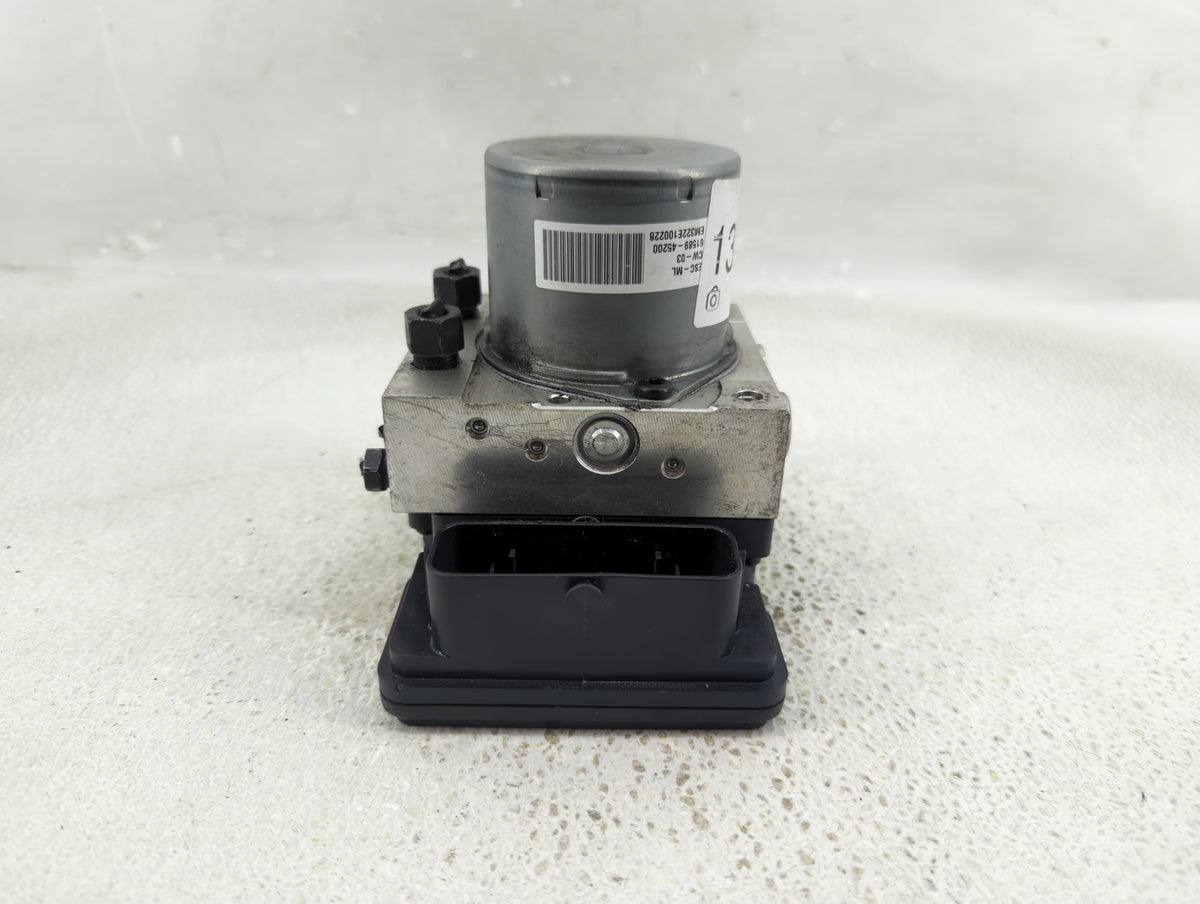 2017-2018 Kia Forte Anti-Lock Brake ABS Pump Module Actuator OEM P/N:61589-45200 Fits Fits 2017 2018 OEM Used Auto Parts - O