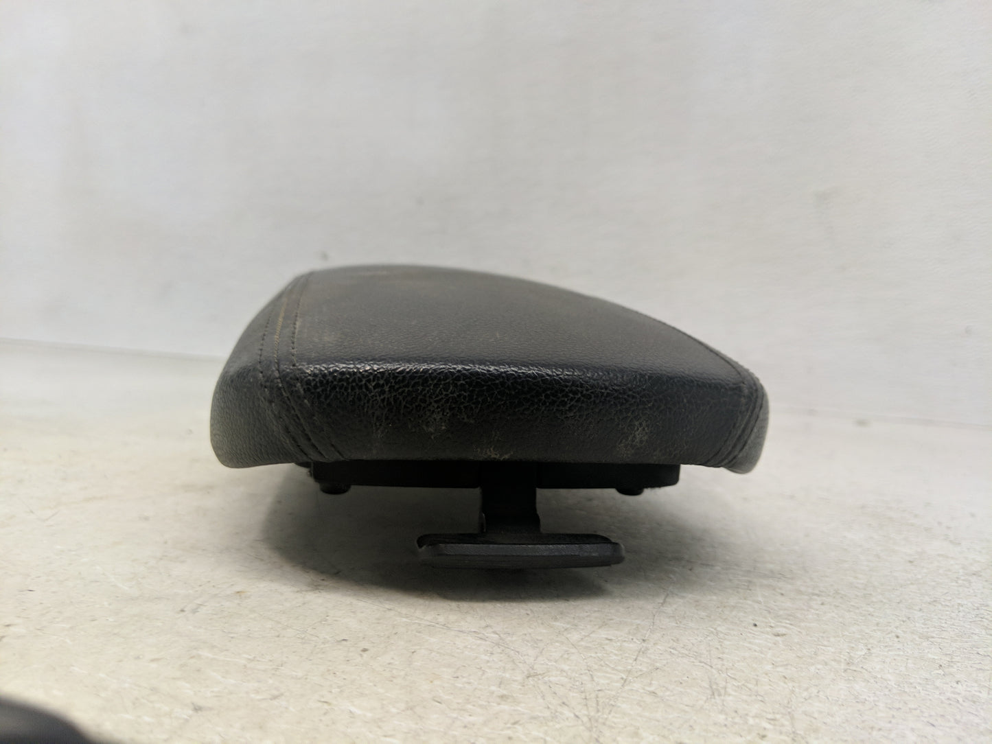 2018 Kia Forte Center Console Armrest Cover Lid Fits OEM Used Auto Parts - Oemusedautoparts1.com