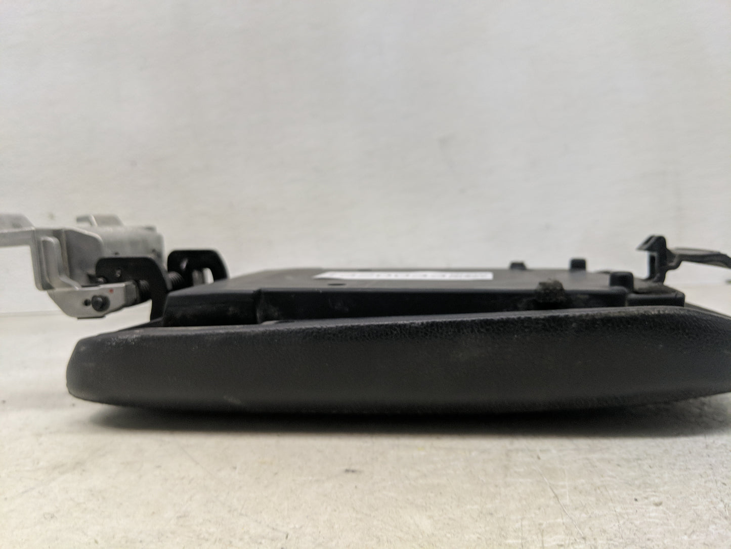 2018 Kia Forte Center Console Armrest Cover Lid Fits OEM Used Auto Parts - Oemusedautoparts1.com