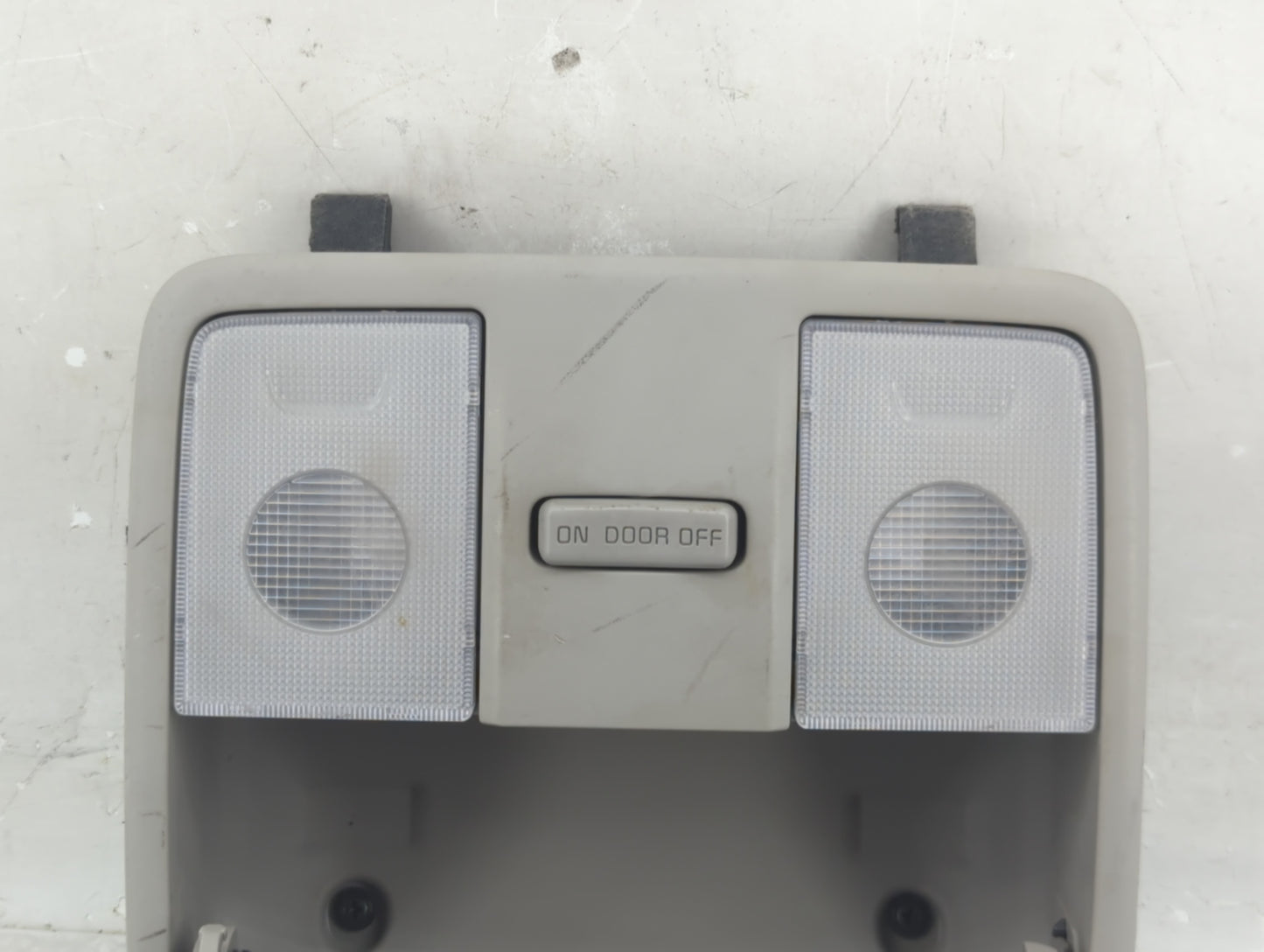 2014-2018 Kia Forte Overhead Roof Console 1321760 - Oemusedautoparts1.com